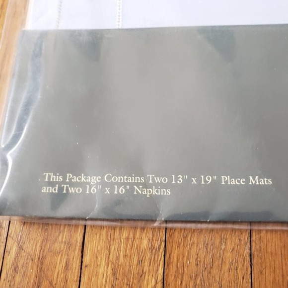 Vintage Lenox Placemat Setting w/ Matching Napkins Blue w/ White (2 Sett… - Picture 3 of 4